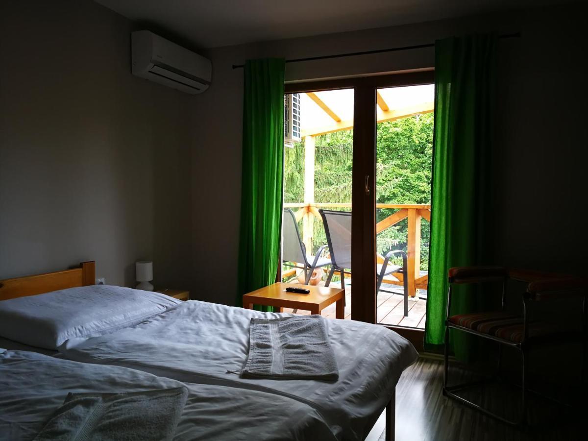 Hotel Tornyos Panzió és Étterem Mátrafüred Esterno foto