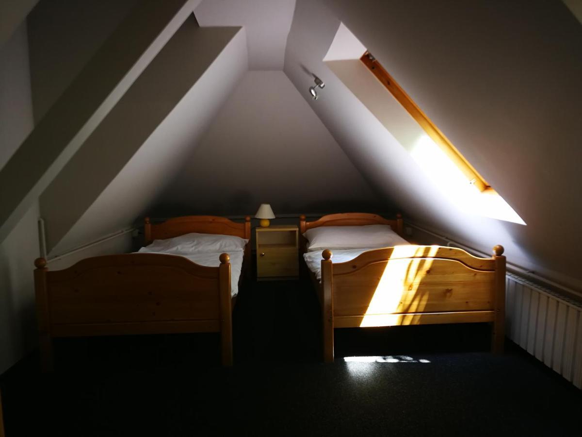 Hotel Tornyos Panzió és Étterem Mátrafüred Esterno foto